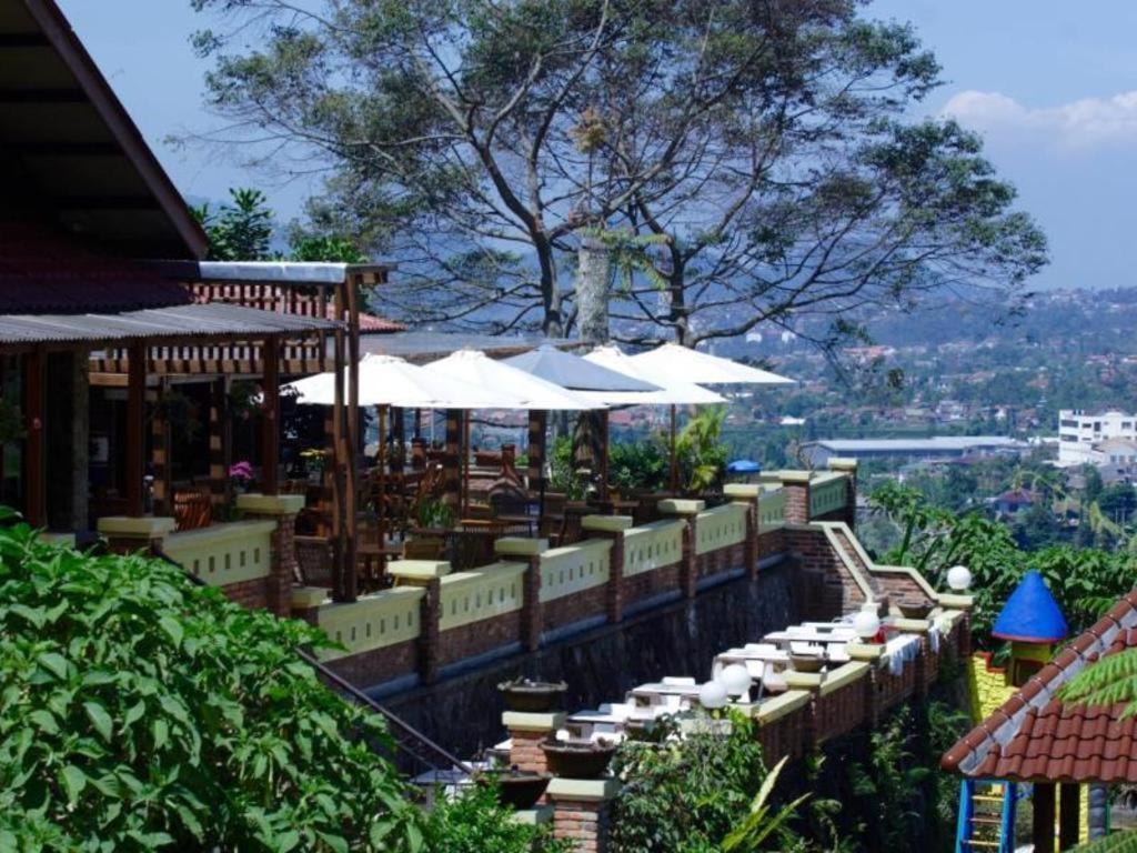 Talita Resort Ciloto Puncak Eksteriør bilde