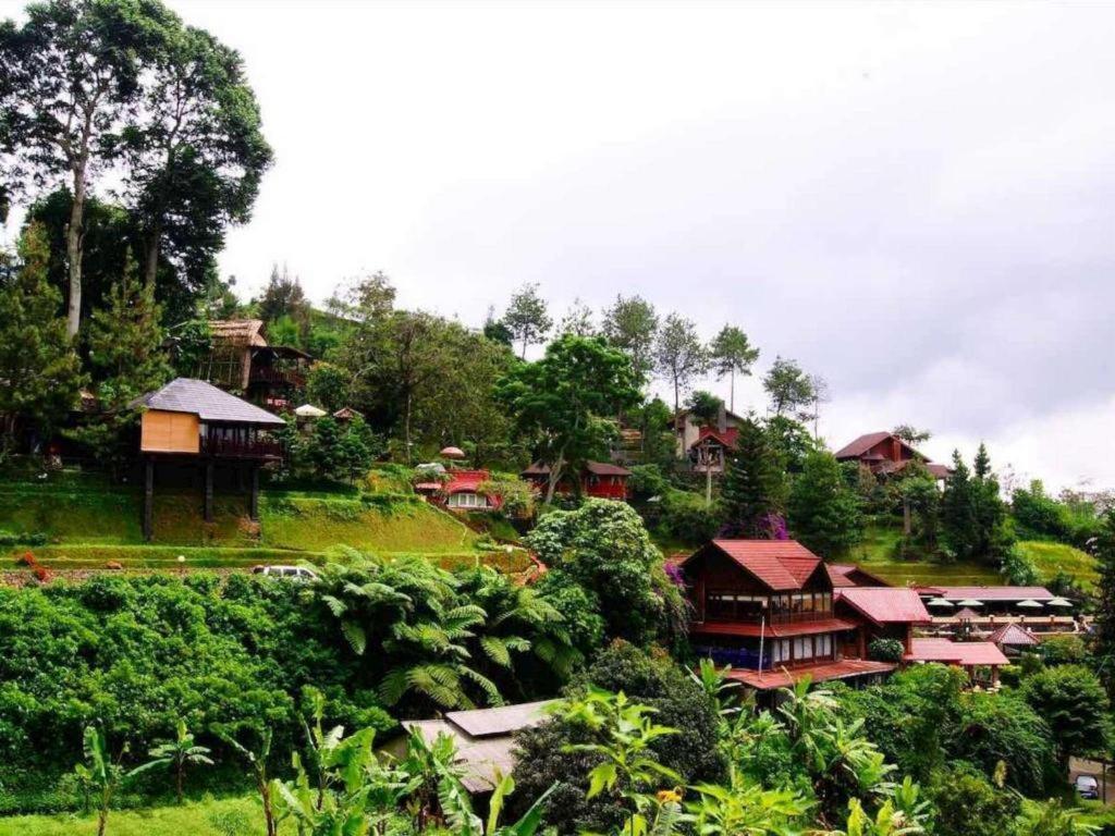 Talita Resort Ciloto Puncak Eksteriør bilde